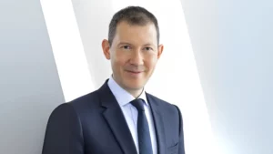 Air France receives A220 delivered on ferry flight using half sustainable aviation fuel